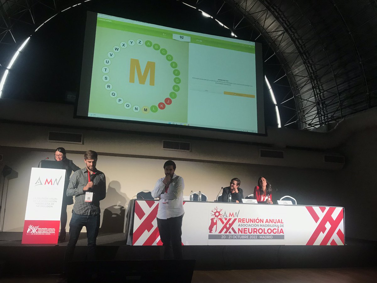 AMNneuromadrid's tweet photo. Divertidísimo el quizz y coloquio en el que hemos participado todos y ahora el rosco de finalistas, ¡enhorabuena a los organizadores! #EsclerosisMúltiple #20AMN https://t.co/ZmX8rZLz9U