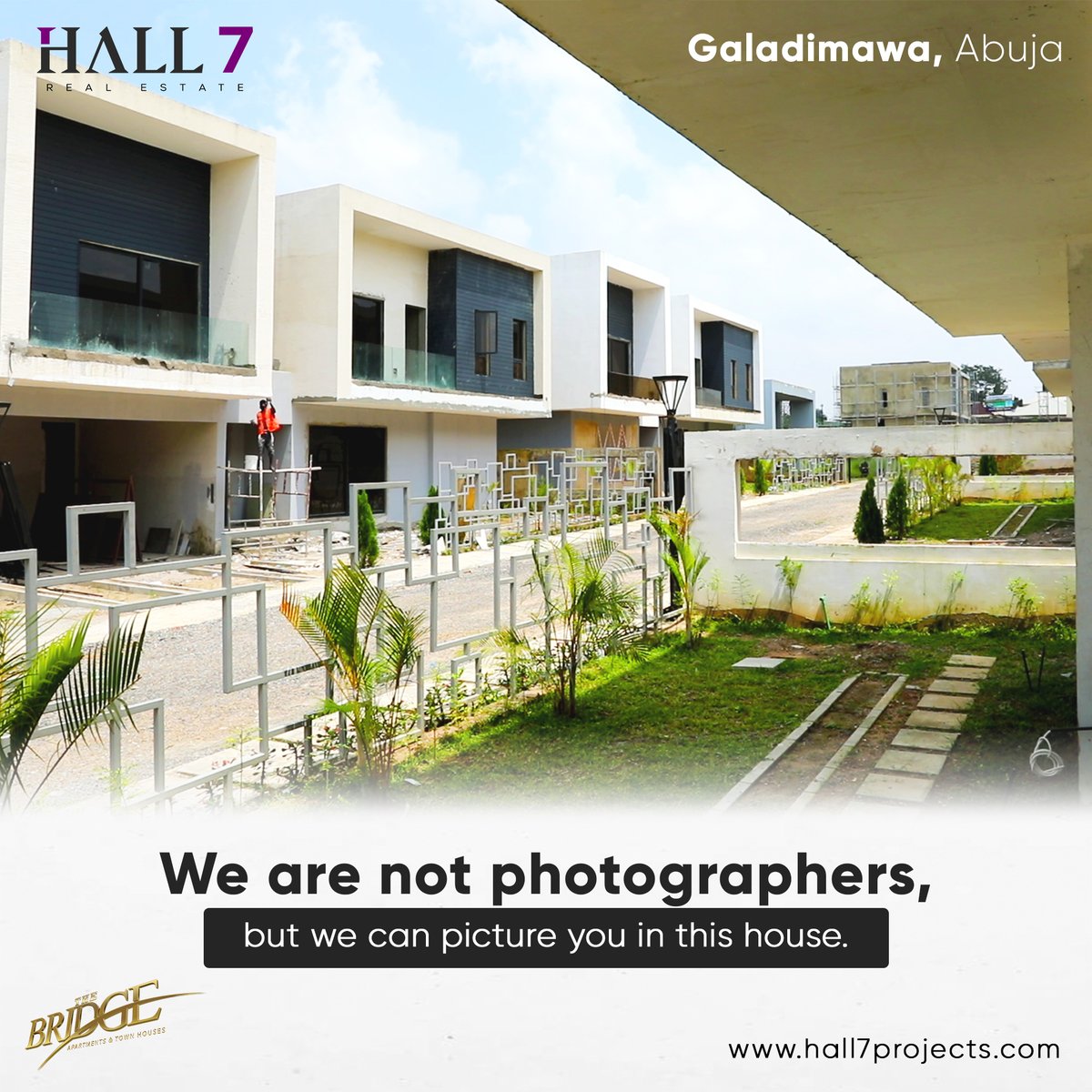 hall7ltd's tweet photo. We are not photographers, but we can picture you in this house. 

Now strike a pose!

Interested in owning this?

Give us a call: 0809-444-8555, or send us a DM

#hall7realestate #abuja #abujarealestate #premiumproperties #luxuryhomes #buyahome #realestateinvestment #tgif https://t.co/qlkcVIqvH5