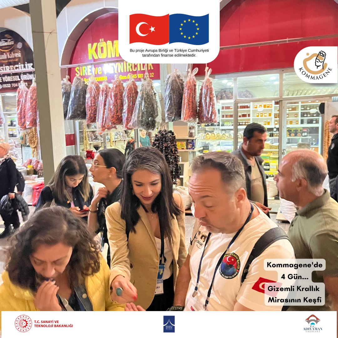 Leziz bir yemek sonrası soluğu Adıyaman'ın eşsiz değerleri #UluCamii, Mor Petrus ve Mor Pavlus Kilisesi ve #ŞirePazarı'nda aldık. Metropolit Griğoriyos Melki Ürek eşliğinde kilisenin tarihini keşfediyoruz.
#VisitCommagene #KommageneyiKeşfet #ExploreCommagene #MorPetrusMorPavlus