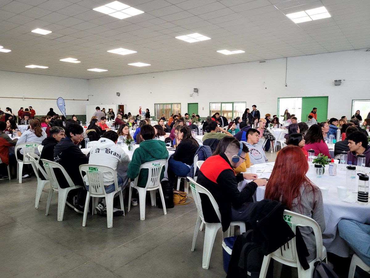 #AHORA Comenzamos con el 1° Foro Provincial de la Ciudadanía por el Cambio Climático.

👉 Seguilo en vivo en youtu.be/8lhN5Ew7XKk