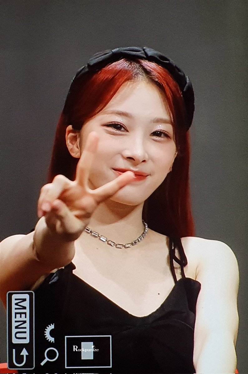 rockpunize's tweet photo. 221021 프리뷰(1)
늘 고마워

#로켓펀치 #RocketPunch #윤경 #Yunkyoung #ユンギョン 
@RCPC_members https://t.co/jWDhMOCYKi