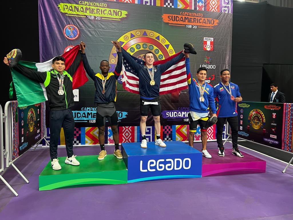 Quintanarroense logra dos preseas plateadas para México en el Campeonato Panamericano de Halterofilia 

Con apoyo del Gobierno de Quintana Roo a través de la COJUDEQ, Herseleid viajó a Lima, Perú para disputar este importante compromiso 

➡️ bit.ly/3DgTAGv