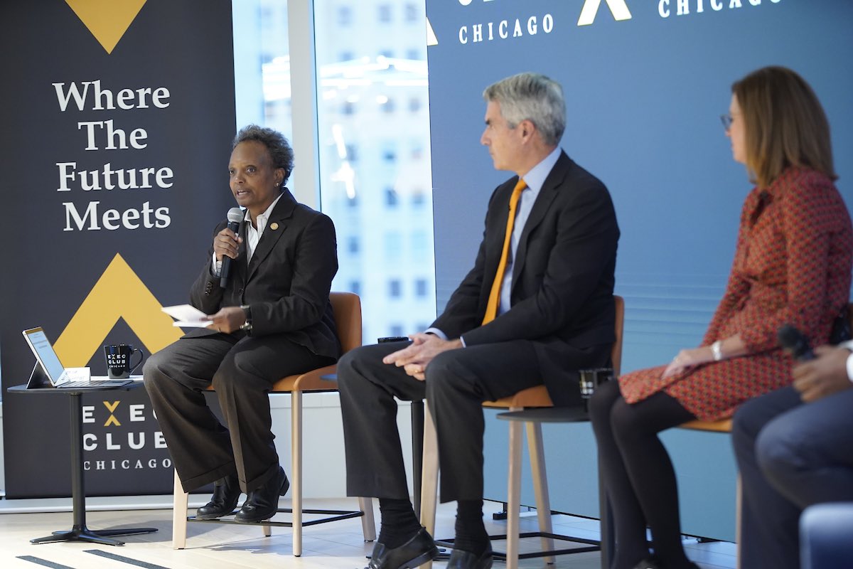 I was honored to join @Discover, @Google, & @HCSC at @ExecClubChicago to discuss equitable initiatives for the future of Chicago’s booming economy. We must ensure that our downtown industries continue to thrive while also investing in all our neighborhoods.