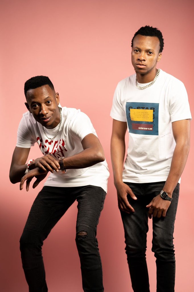 khaiaFama's tweet photo. The #NewBeginningsEP has all touch of sub-genres under the main genre of AmaPiano with amazing features like the legendary Oskido with Busiswa, Nokwazi, Mawhoo, Mfana Ka Gogo, Russell Zuma &amp; more. 
https://t.co/Foowpn21D7 https://t.co/0anfYaIGrj