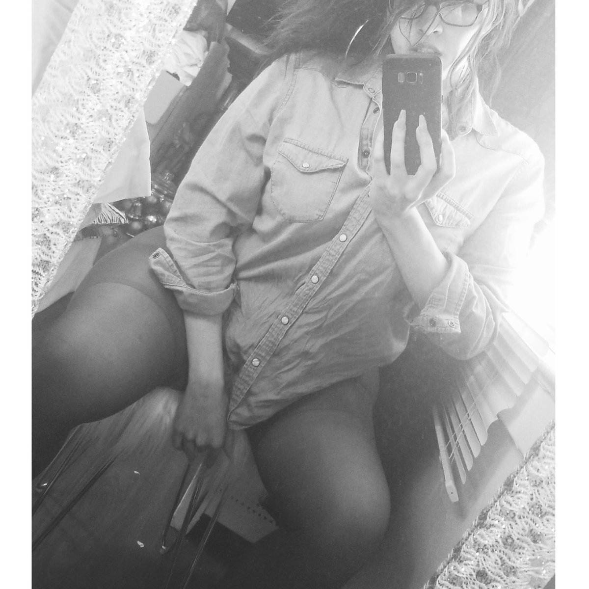 ninifc66's tweet photo. https://t.co/6FEEXwHQPH #onlyfansgirl #onlyfans #thickcurves #kinky #FYP #sellingcontent #buyingcontent #HumpDayHappiness #naughty #SugarDaddys #sugardaddyneededasap #sugardaddylegit #Trending #usa https://t.co/8SOMiC3Pg0