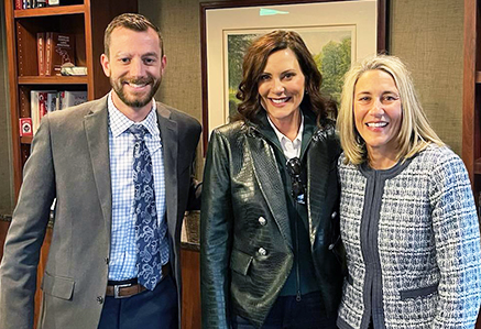 QualityCareHCAM's tweet photo. An important way HCAM advocates for long-term care
professionals is by meeting with government officials Pictured here are HCAM VP of Government Services Rich Farran and HCAM President and CEO Melissa Samuel with Governor Gretchen Whitmer on Oct. 14. https://t.co/wN5iBV8ZBH