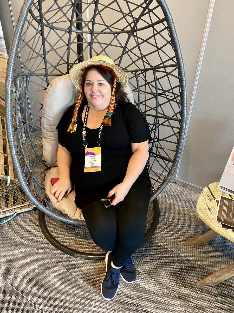 MeetPEI's tweet photo. Success! 👏
Our PEI Lounge at #CSAE2022 was a win-win! We got to #ReconnectIslandStyle with some familiar faces AND meet some new ones. Cheers to a great conference everyone! 🍻
#MeetInPEI #AssociationExec @csaeconnect https://t.co/5Khxo2nLiL