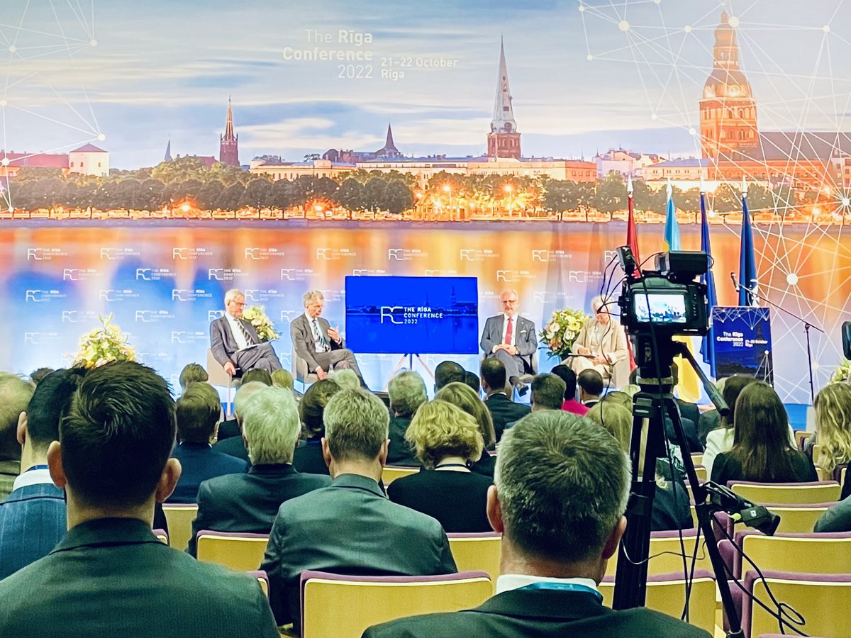 NLinLatvia's tweet photo. Today our Defence Attache & our Deputy Head of Mission attended the #RigaConference
Experts, academics and decision makers shared their insights on security topics like the Russian aggression in Ukraine🇺🇦, global threats🌏 and Women, Peace & Security 🪖 https://t.co/KOCgUpYB4f