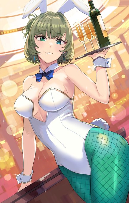 Skebでご依頼いただきましたバニーガールの楓さんです🐰 