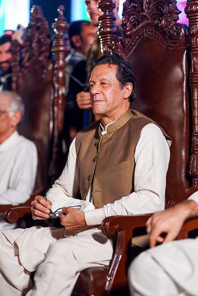 malikfaisal3561's tweet photo. مصیبت تاں مرداں تے پیندی ریندی اے
دبی نہ تو دنیا سواد لیندی اے....... 

#BehindYouSkipper
#عمران_خان_ہماری_ریڈ_لاین_ہے https://t.co/UmhAd0fpt4