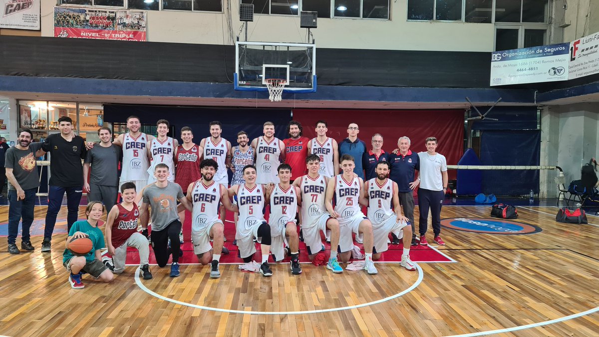 CAEPbasquet's tweet photo. Confirmado ✍️ Estudiantil Porteño jugará por octavo año consecutivo, su novena temporada en @laligafederalok único club metropolitano con nueve participaciones consecutivas.
Gracias cuerpo técnico y jugadores!!!
#ElOrgulloDeSerParte❤💙 https://t.co/ys6yGeYY1q