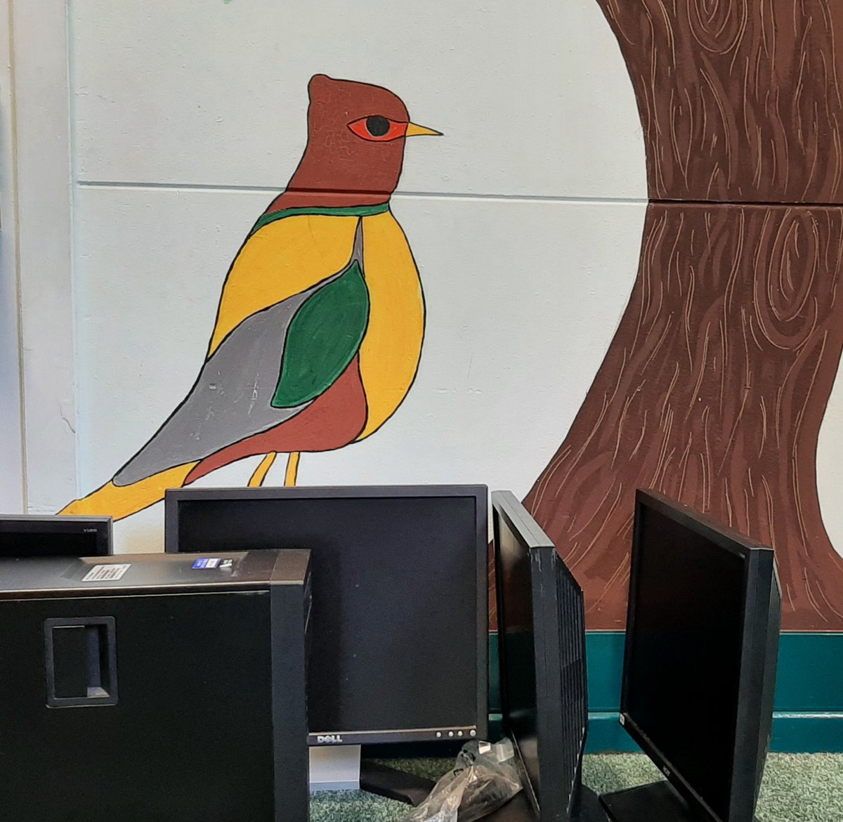 HighLeghPrimary tweet media