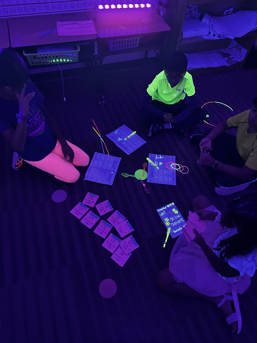 Laura Newell tweet media