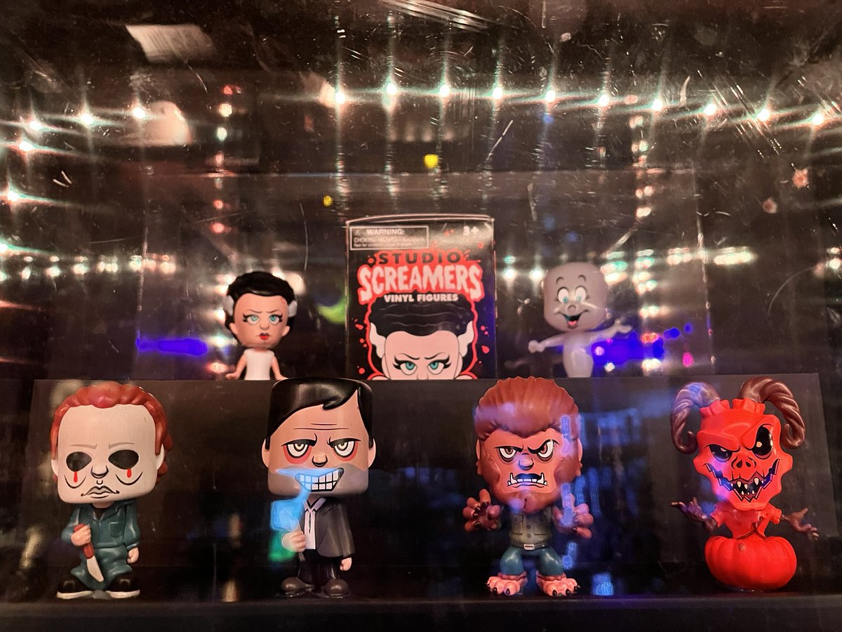 Have you completed this year’s Studio Screamers collection? @HorrorNightsORL @HorrorNights