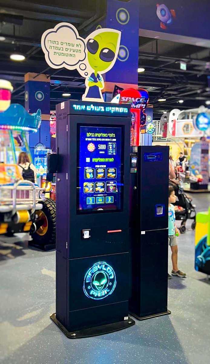 omni_Q's tweet photo. Our new self-pay kiosk has joined the Babylon network in Israel. 

Integrated in the all in one cash stand are bill and cash readers as well as electronic payment options, Remote access for easy management, &amp; customized branding. 

#kiosk #selfpay #retail #paystation https://t.co/oLS4gq0maj