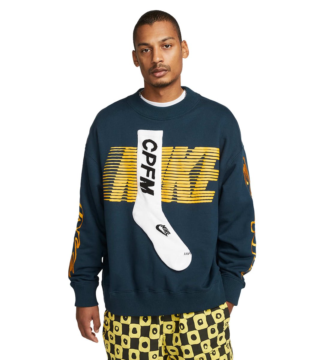 ModernNotoriety's tweet photo. Cactus Plant Flea Market and Nike unveil a new apparel collection for Fall 2022 https://t.co/EJufdaPHq3 https://t.co/Bdp0RqoJdJ