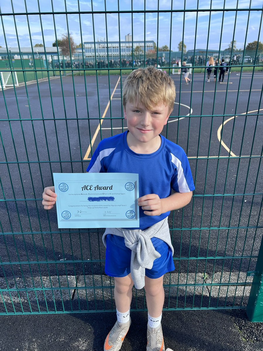 valleygardensnt's tweet image. Congratulations to our first recipients of the ACE Award for this year. For exceptional Attitude, Commitment and Effort in PE and school sport. In Y5 we have Delilah and Thomas (on holiday so no pic) and the Y6 winners are Maddie and Kian. Superb work, keep it up! #vgmspe