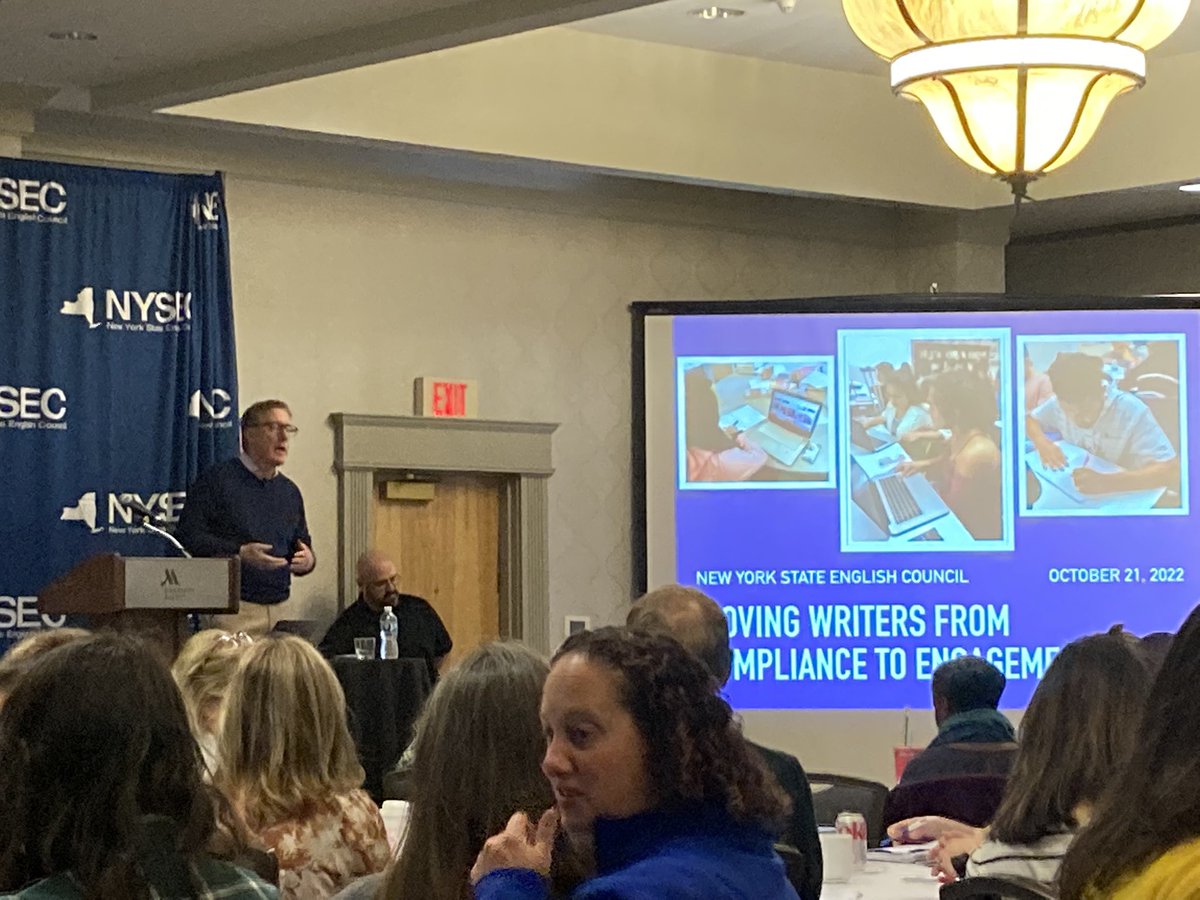 MrsPorterReads tweet media