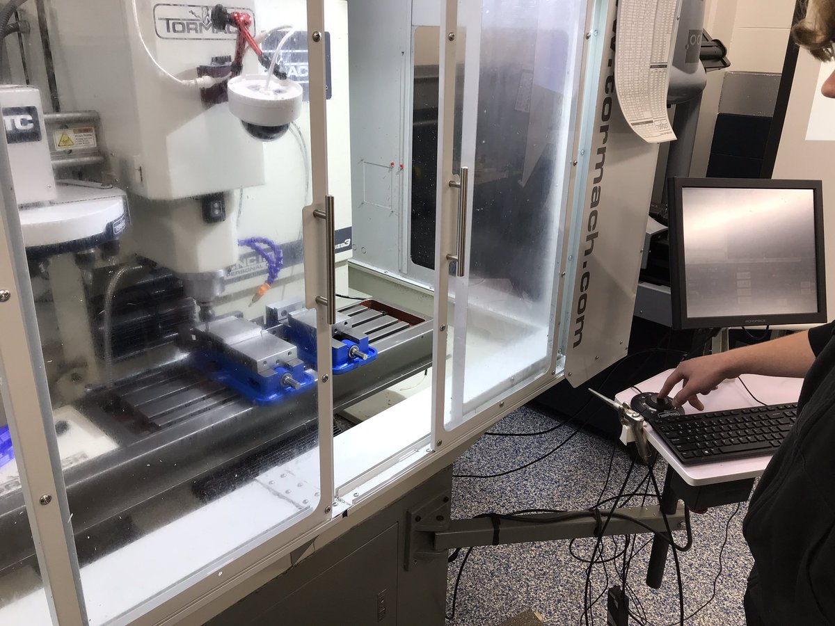 C_GEngineering's tweet image. CNC 1 student edge finding on the @Tormach for the first time this morning!