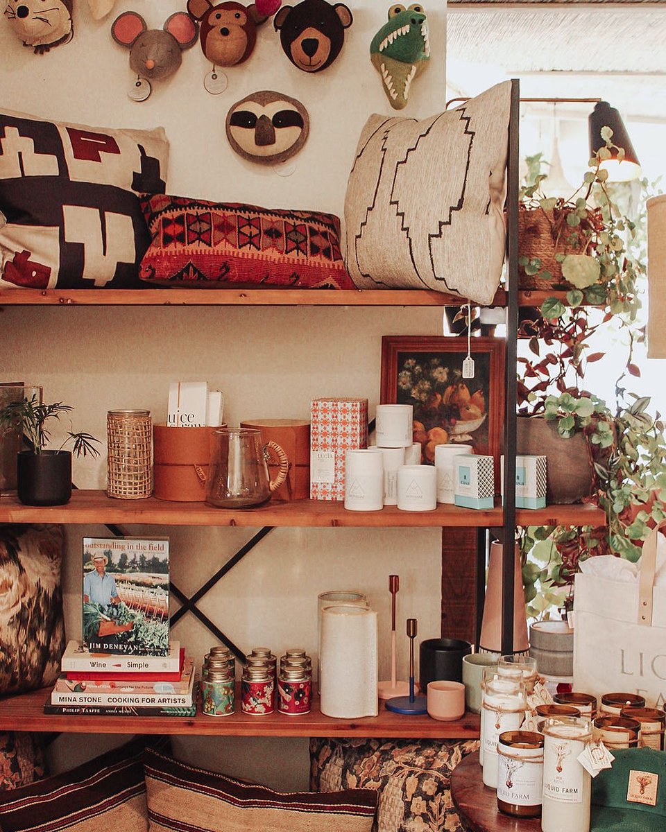 VisitSYV's tweet image. At Liquid Farm, pair your glass of rosé with a little shopping. Open daily, they're stocked with lots of plants and chic home goods. Plus, you know, tasty wine. bit.ly/3BxTlVA
📸: Liquid Farm, ohmaniccreative