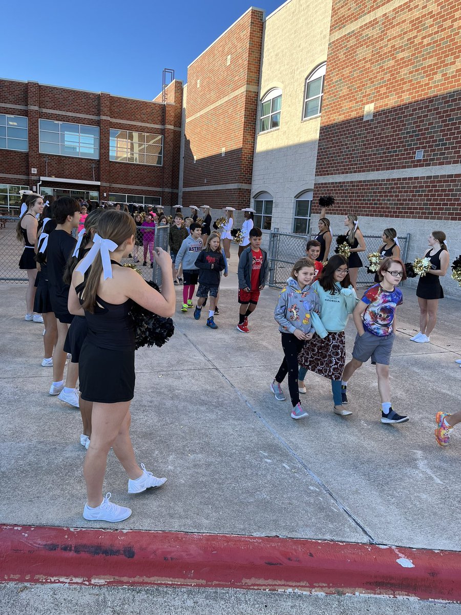 HCISD_Area 4 tweet media