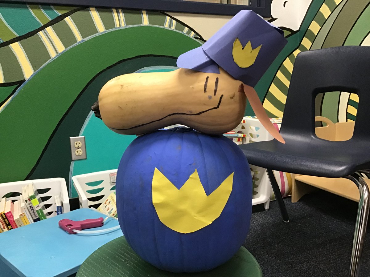 PflugervilleES's tweet photo. Check out the amazing PES Book Character Pumpkins!!! #pumpkins #bookcharacterpumpkins #creativity https://t.co/klkgDIHri9
