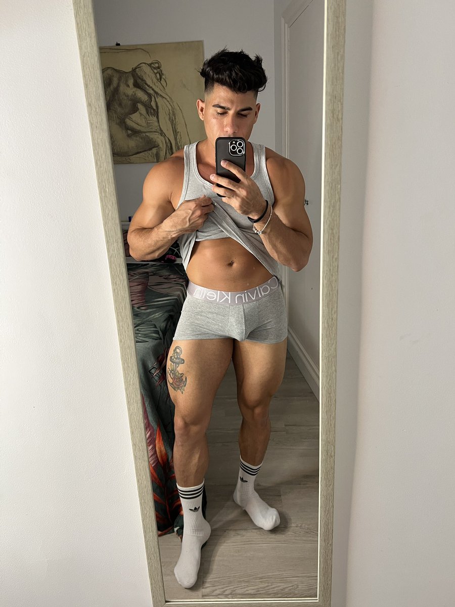 brandojmb_'s tweet photo. 😘🤭 https://t.co/2nvPd7Vz8J