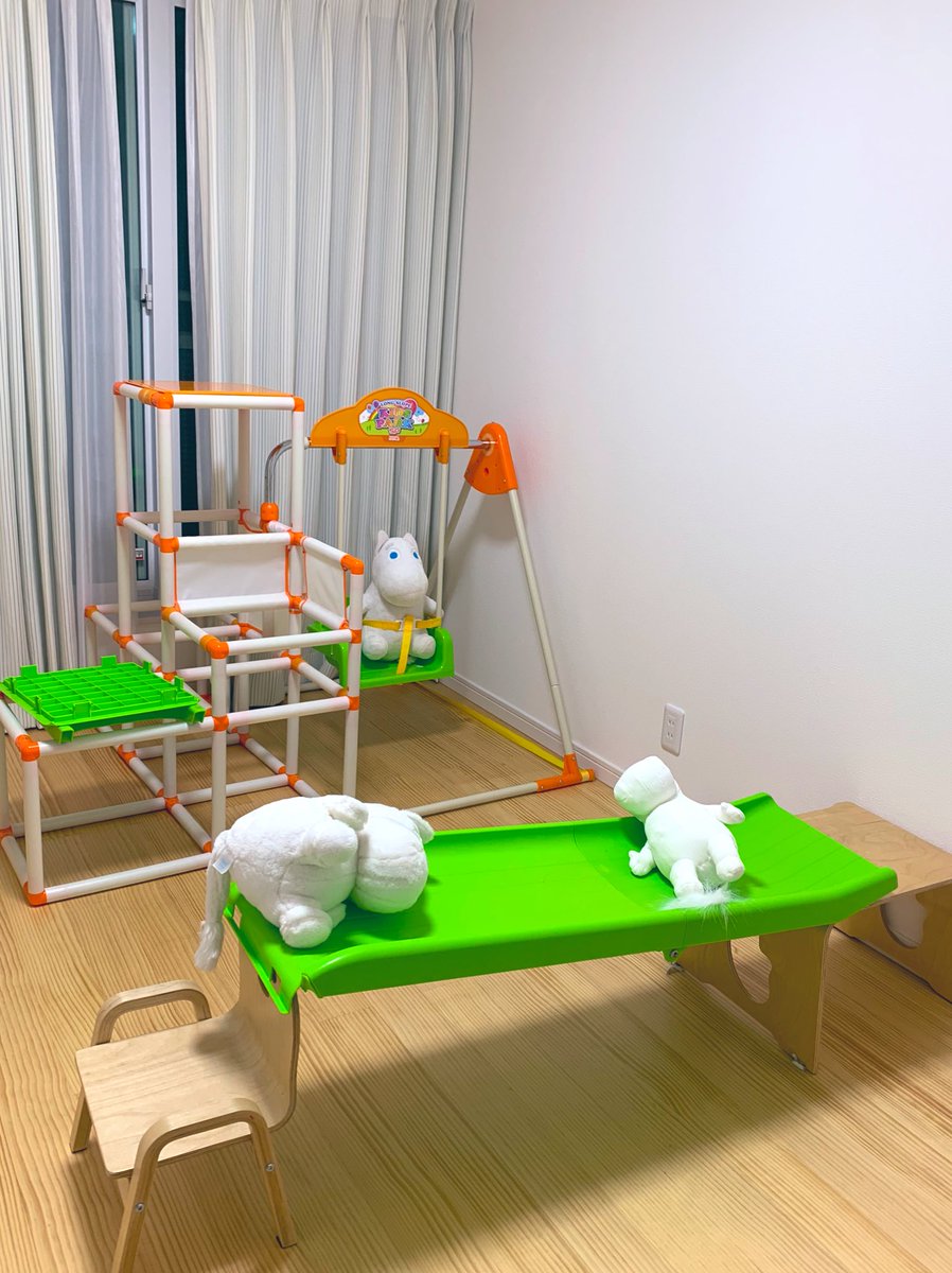 cotori530's tweet photo. 普段使わない2階の子供部屋(おもちゃ部屋)を覗いたら、こんなだった。どんな遊びをしていたの😅

#4歳児　#ムーミン https://t.co/XF6h52ktGf