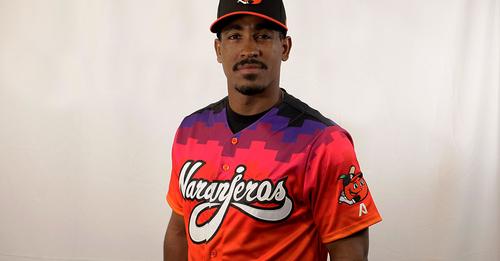 RadioGranma's tweet photo. #Depote🇨🇺⚾️ Debutó este jueves el granmense Roel Santos Martínez con los Naranjeros de Hermosillo, en la temporada 2022-2023 de la Liga ARCO Mexicana del Pacífico (#LMP).
#PeloterosCubanos
#OrgulloGranmense
➡️ @CMKXDigital https://t.co/UntsB5rT8e