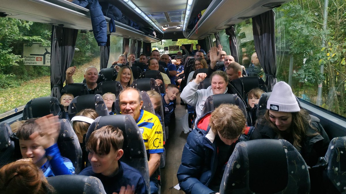 Rylands_Sharks's tweet photo. So what are you doing tonight? We're off to Coventry to watch @Kangaroos v @scotlandrl in @RLWC2021
Keep your eyes on the 📺 too 💪🏉🦈 https://t.co/pUKTu9dbcL