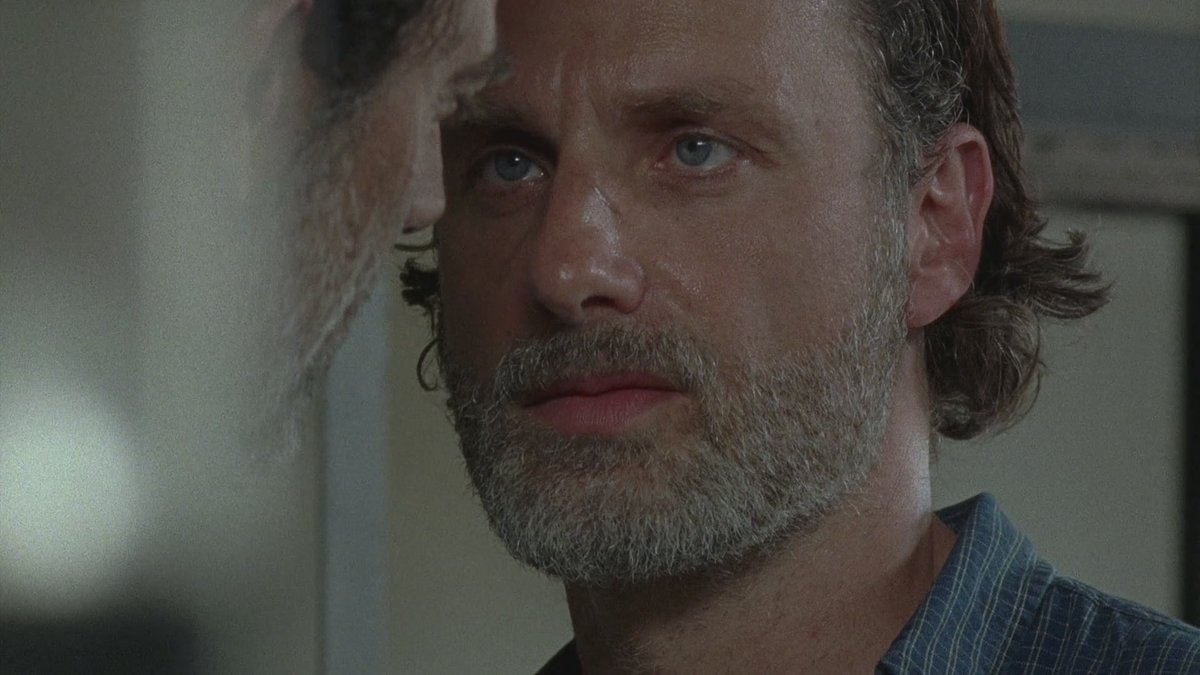 dailygrimesrick's tweet photo. season 7, episode 4. https://t.co/Brnd5z3C4i