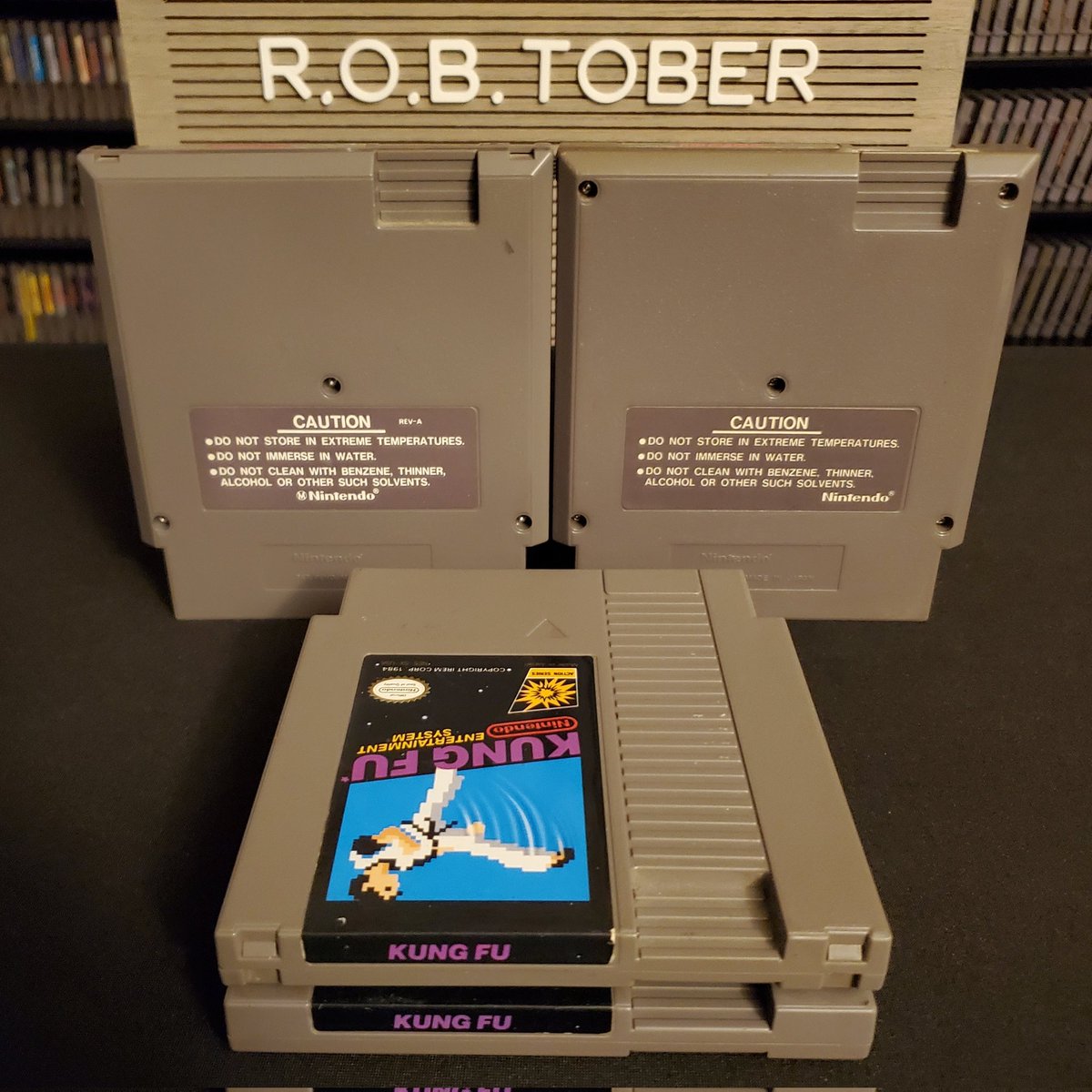 MouraBros's tweet photo. Day 21
When the NES game paks were first released, they had 5 screws holding them together. Eventually they switched to a 3 screw model that became the norm.
#ROBtober #nintendo #nes #nintendoentertainmentsystem #neskungfu #nesgamepak #5screw #3screw https://t.co/QHut9AIQbf