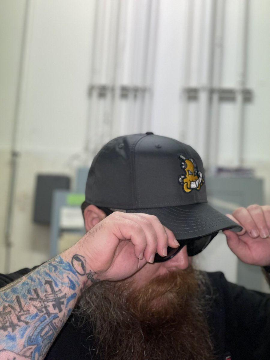 BRKCP_'s tweet photo. Oh it’s #Dionicday on #FittedFriday and I thought this octo went perfect with the T-10CTO OctoSlugger that drops today! Only a few sizes left! @DionicWorldwide
#FittedOfTheDay https://t.co/nTX9YKjSqC