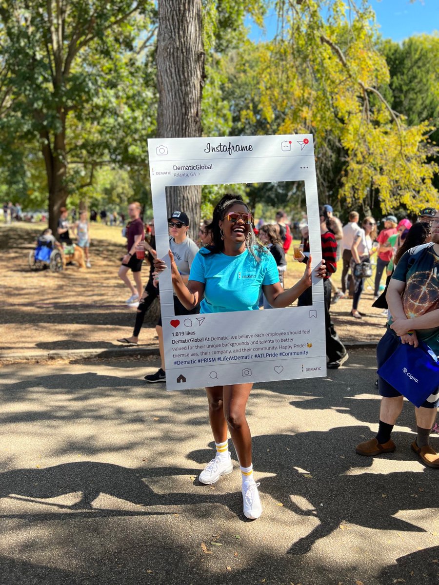 DematicAmericas's tweet photo. Last week, @DematicGlobal took part in @atlantapride, rounding out our three-city effort led by our Employee Resource Group, PRISM. Approximately 100 employees volunteered across all three festivals to help foster diversity and inclusion. #LifeatDematic #Pride https://t.co/iGLy618kAE
