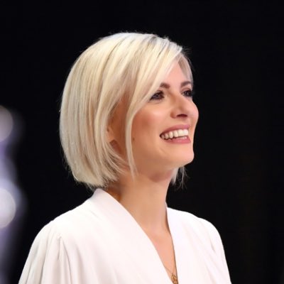 FratoniIlaria's tweet photo. #NuovaFotoProfilo https://t.co/i8HOuzKT07