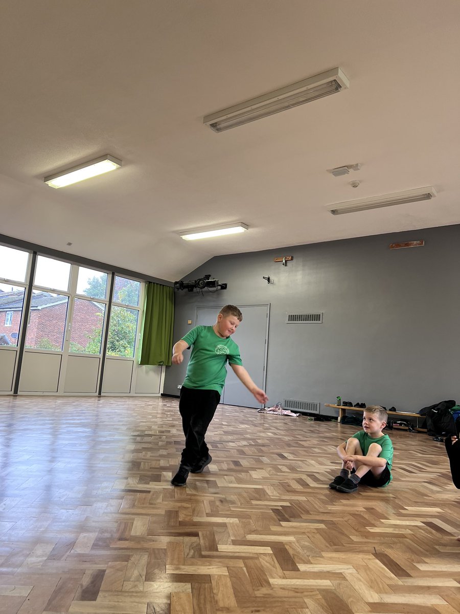 Wye_WPA's tweet photo. We absolutely loved dance this afternoon! 🪩 Check out these moves! 💃 🕺 #WatersidePE https://t.co/Fyj1bKr31R