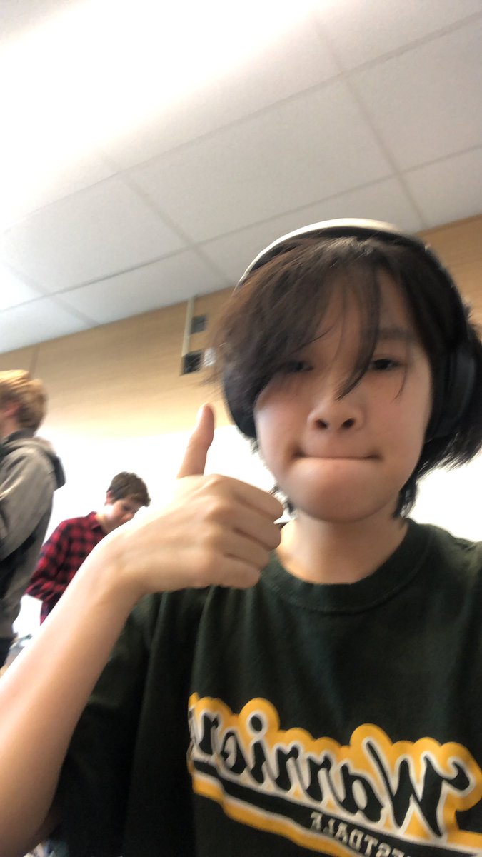 TofuBeancurd's tweet photo. @HamiltonPolice at least its giving an opportunity to listen to midnights https://t.co/MpDQhTe3U0