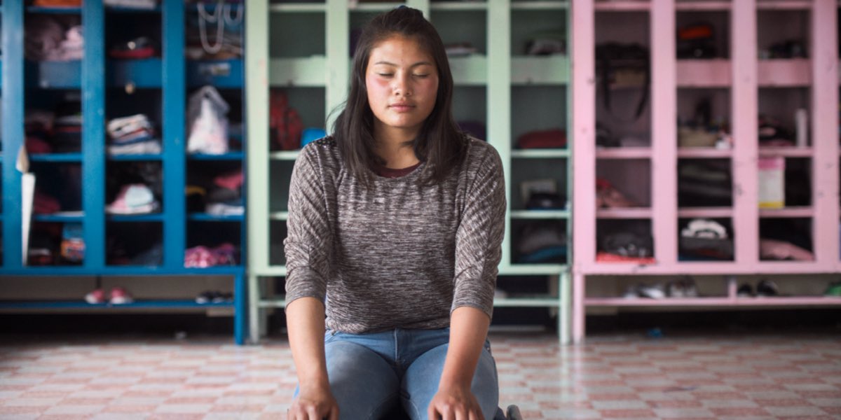 chifilmfest's tweet photo. The Special Mention in the OutLook Competition goes to ALIS by Clare Weiskopf &amp; Nicolás Van Hemelryck! #chifilmfest https://t.co/K8tLLzEmZJ
