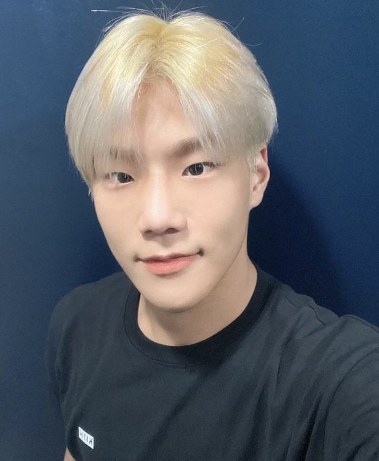 junseoarchives's tweet photo. 🥰🥰
———���————
© instagram 
   acc : official.dkb 
#DKB #다크비 #황준서 #준서 https://t.co/GmdpjSZCFd