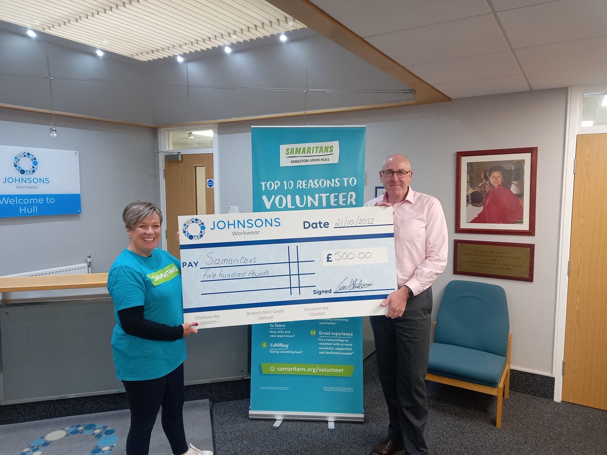 hullsamaritans's tweet photo. A fabulous morning at Johnsons Apparelmaster in Hull. Sharing cake, coffee and conversation with lots of lovely people. And a totally unexpected generous donation to @hullsamaritans . Huge thanks to everybody there. 💚 https://t.co/cnnfpulSpj