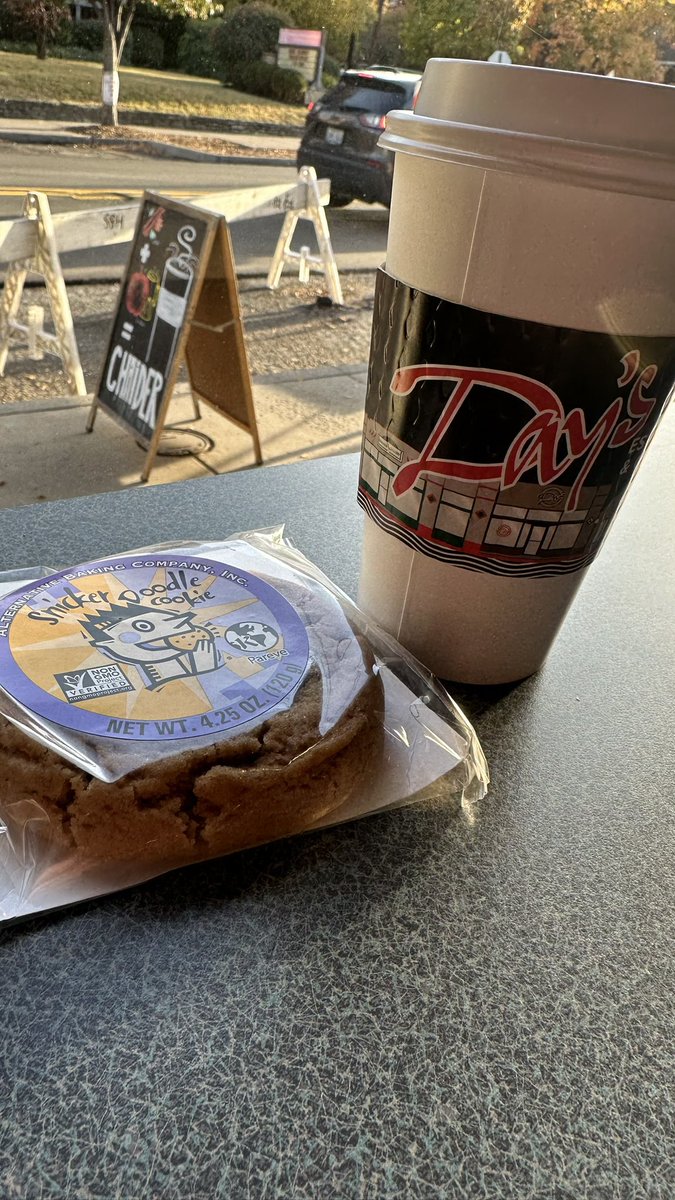 basicallly_jake's tweet photo. Great conversations to start the day! And cookies for breakfast, because I’m an adult… #coffee #friends #cookies #adult #DaysCoffee https://t.co/HLiIvgQLcR