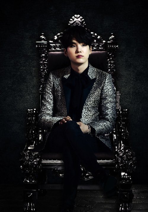hanbananzz's tweet photo. Yoongi - reputation, the album has a dichotomy between one’s public and private persona, I think Yoongi would be great at writing something from two points of view. https://t.co/nSICt6zpwZ