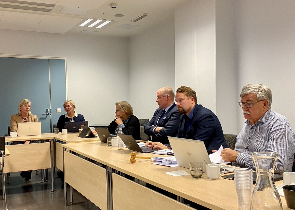 etelasavonha's tweet photo. TIEDOTE 21.10.2022: Aluehallitus jatkoi hyvinvointialueen rakentamista ja perusti tulosalueilla tarvittavat virat ⬇️

https://t.co/E9W4a1M01Q

#aluehallitus #eteläsavonhyvinvointialue #eloisa #yhdessätehden https://t.co/flRgSGcsmu