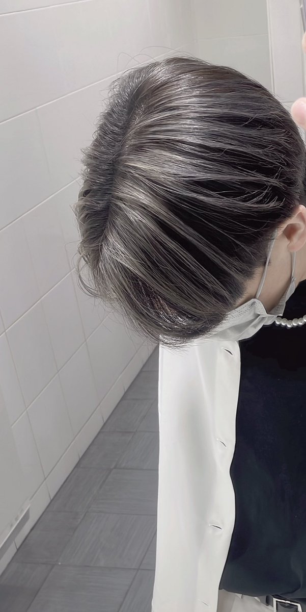 Ravis_rabbit's tweet image. 冬服ほし