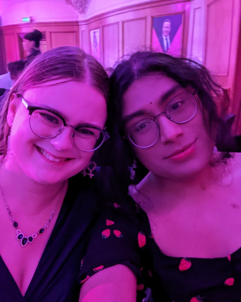 Our volunteers attended the Pink News Awards on Wednesday, as we were nominated for the community group of the year award! We didn't win, but was great to meet all the other groups doing such amazing work across the UK! 💕🏳️‍🌈