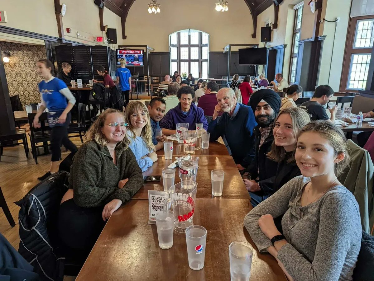 KrivicHannah's tweet photo. Happy to have had the opportunity to speak with Dr. David Deamer during his visit at @McMasterU. We had some very interesting discussions about the origins of life. Fun fact: he is one of the developers of Nanopore sequencing!
#astrobiology #rna #originsoflife
@McMasterScience https://t.co/JUvYJohTxO