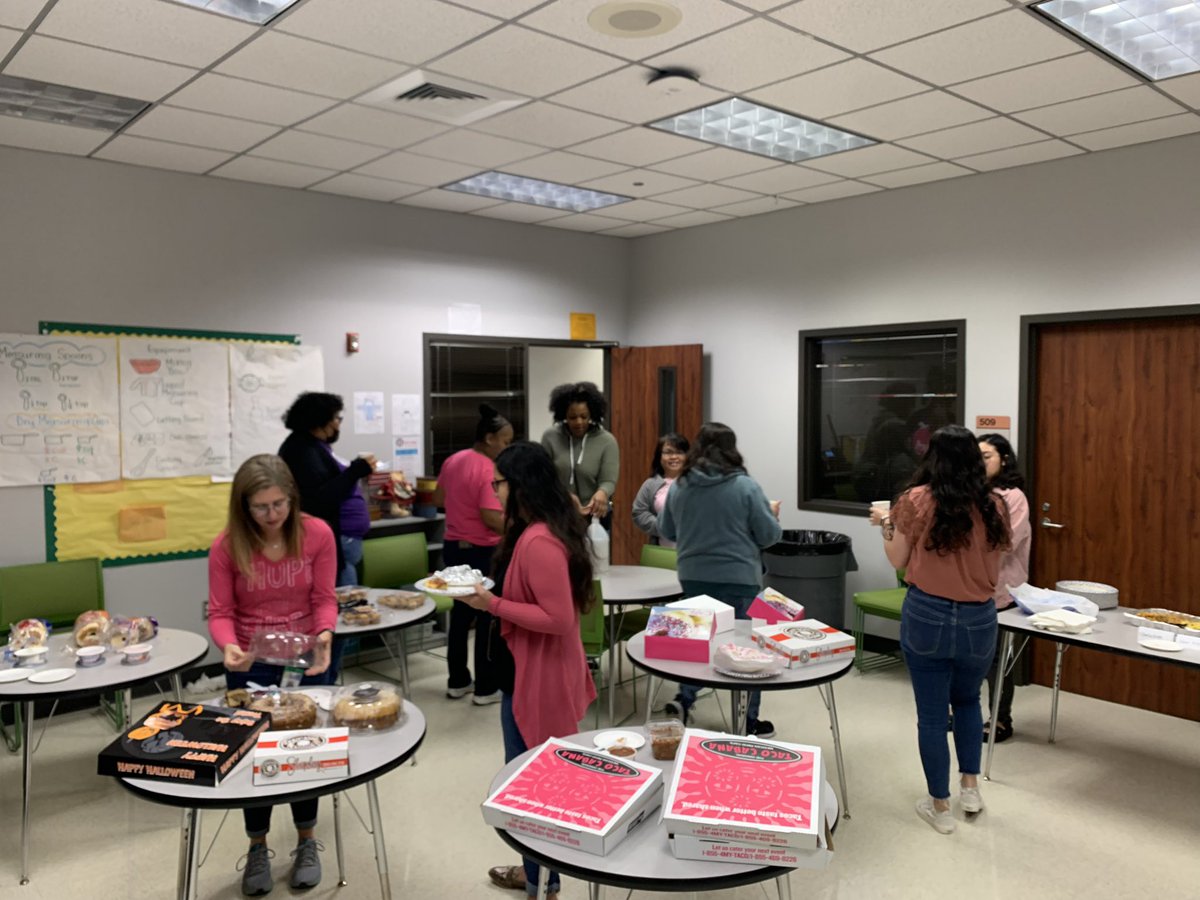 Mrs. Rodriguez tweet media