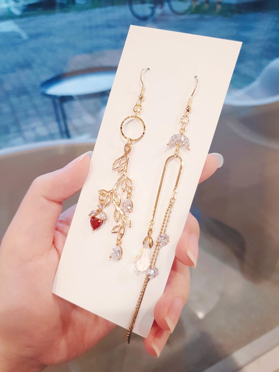 Tachyonspace_'s tweet photo. 🌼Lily A / B https://t.co/431uBotosa