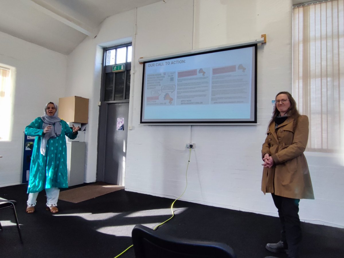 theleapBD's tweet photo. We are buzzing! Today our Creative Place Partners @kawacc123 @CreativeKly launched Fusion. A programme of funds and support for people who want to make a difference in #Keighley through arts and creativity. @ace_thenorth @bradfordmdc #communityledculture https://t.co/frCWC68q40