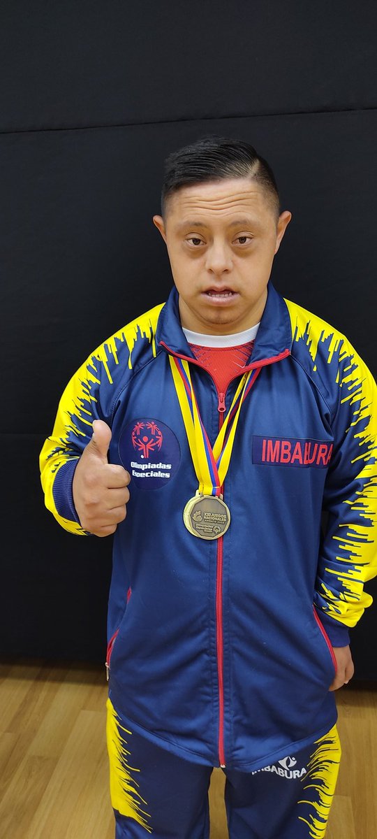 utvenlinea's tweet photo. Destacada participación de los jóvenes deportistas #Imbabureños en los Juegos Nacionales de Olimpiadas Especiales #Ambato2022
#EstebanBenavides
#LuisLovato
#RosaDelCarmenPerengues
#JennyPotosi
#ClubDelDeporteAdaptadoParaPersonasConDiscapacidadIntelectual #CIACI
@Carol2ov https://t.co/8bxYWyGMyp
